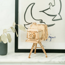 Carica l&#39;immagine nel visualizzatore di Gallery, Puzzle 3D - Fotocamera vintage