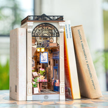 Carica l&#39;immagine nel visualizzatore di Gallery, Book Nook - Appuntamento al Luna Park