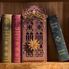 Carica l'immagine nel visualizzatore di Gallery, Book Nook - Angolo Magico e Fantastico