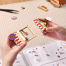Carica l'immagine nel visualizzatore di Gallery, Book Nook - Parco divertimenti da fiaba