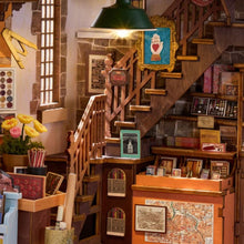 Carica l'immagine nel visualizzatore di Gallery, Book Nook - Piccola Cartoleria
