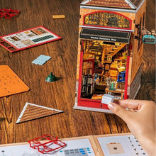 Carica l'immagine nel visualizzatore di Gallery, Book Nook - Piccola Cartoleria
