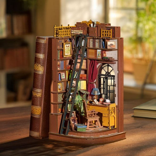 Book Nook - Angolo Studio Silenzioso
