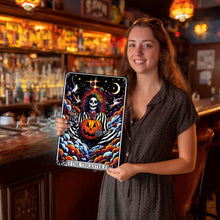 Carica l'immagine nel visualizzatore di Gallery, Dipingere con i Numeri Poster Metallici - L'Ingannatore nella notte di Halloween