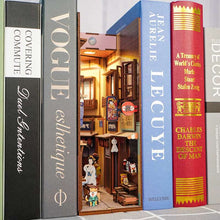 Carica l&#39;immagine nel visualizzatore di Gallery, Book Nook - Negozio di Alimentari Giapponese