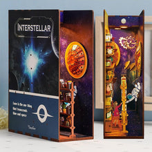 Carica l&#39;immagine nel visualizzatore di Gallery, Book Nook - Interstellare