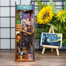 Carica l&#39;immagine nel visualizzatore di Gallery, Book Nook - Il Mondo di Vincent