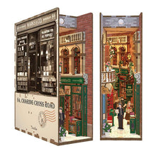 Carica l&#39;immagine nel visualizzatore di Gallery, Book Nook - 84 Charing Cross Road