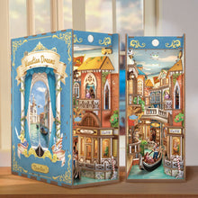 Carica l'immagine nel visualizzatore di Gallery, Book Nook - Sogni veneziani Figured'Art