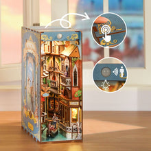 Carica l'immagine nel visualizzatore di Gallery, Book Nook - Sogni veneziani