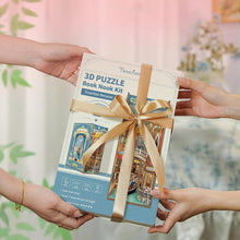 Carica l'immagine nel visualizzatore di Gallery, Book Nook - Sogni veneziani