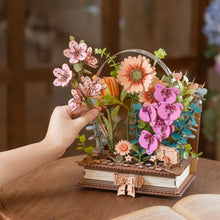 Carica l'immagine nel visualizzatore di Gallery, Puzzle 3D - Libro Fiorito in legno