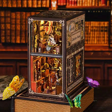 Carica l'immagine nel visualizzatore di Gallery, Book Nook - Stanza delle Farfalle