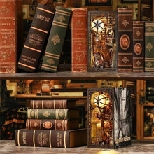 Carica l'immagine nel visualizzatore di Gallery, Book Nook - Il Laboratorio dello Zio Pete