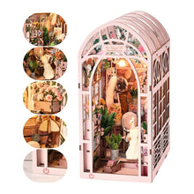 Carica l'immagine nel visualizzatore di Gallery, Book Nook - Mini Serra