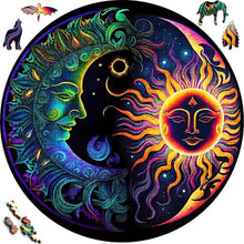Carica l&#39;immagine nel visualizzatore di Gallery, Puzzle 2D in legno - Astro Solare e Lunare