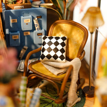 Carica l&#39;immagine nel visualizzatore di Gallery, Book Nook - Serra