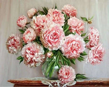 Carica l'immagine nel visualizzatore di Gallery, Dipingere con i numeri - Bouquet Di Fiori Rosa Su Un Tavolo