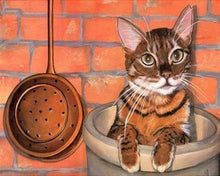 Carica l'immagine nel visualizzatore di Gallery, Dipingere con i numeri - Gatto Che Gioca In Cucina