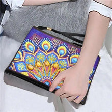 Carica l&#39;immagine nel visualizzatore di Gallery, Borsa da Polso Diamond Painting con Pavone Blu
