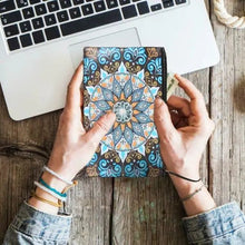 Carica l&#39;immagine nel visualizzatore di Gallery, Borsa da Polso Diamond Painting con Mandala Blu