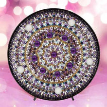 Carica l'immagine nel visualizzatore di Gallery, Lampada LED Diamond Painting Mandala Viola