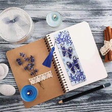 Carica l'immagine nel visualizzatore di Gallery, Segnalibri Diamond Painting Farfalle Blu