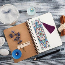 Carica l'immagine nel visualizzatore di Gallery, Segnalibri Diamond Painting Fiori