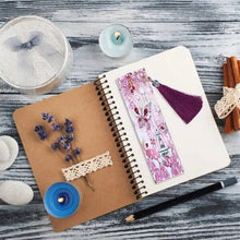 Carica l'immagine nel visualizzatore di Gallery, Segnalibro Diamond Painting Torre Eiffel