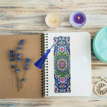 Carica l'immagine nel visualizzatore di Gallery, Segnalibro Diamond Painting Fiore Mandala