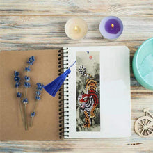 Carica l'immagine nel visualizzatore di Gallery, Segnalibro Diamond Painting Tigre