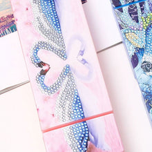 Carica l&#39;immagine nel visualizzatore di Gallery, Astuccio per penne Diamond Painting Cigni