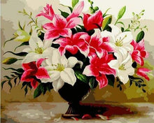 Carica l'immagine nel visualizzatore di Gallery, Dipingere con i numeri - Rose E Gigli Bianchi