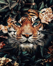 Carica l'immagine nel visualizzatore di Gallery, Dipingere con i numeri - Tigre fra le foglie