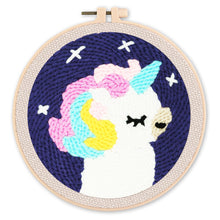 Carica l&#39;immagine nel visualizzatore di Gallery, Punch Needle Unicorno fatato