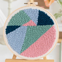 Carica l&#39;immagine nel visualizzatore di Gallery, Punch Needle Paesaggio astratto