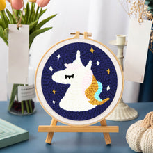Carica l&#39;immagine nel visualizzatore di Gallery, Punch Needle Kit Unicorno