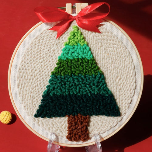 Punch Needle Un albero di Natale