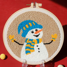 Carica l&#39;immagine nel visualizzatore di Gallery, Punch Needle Pupazzo di neve felice