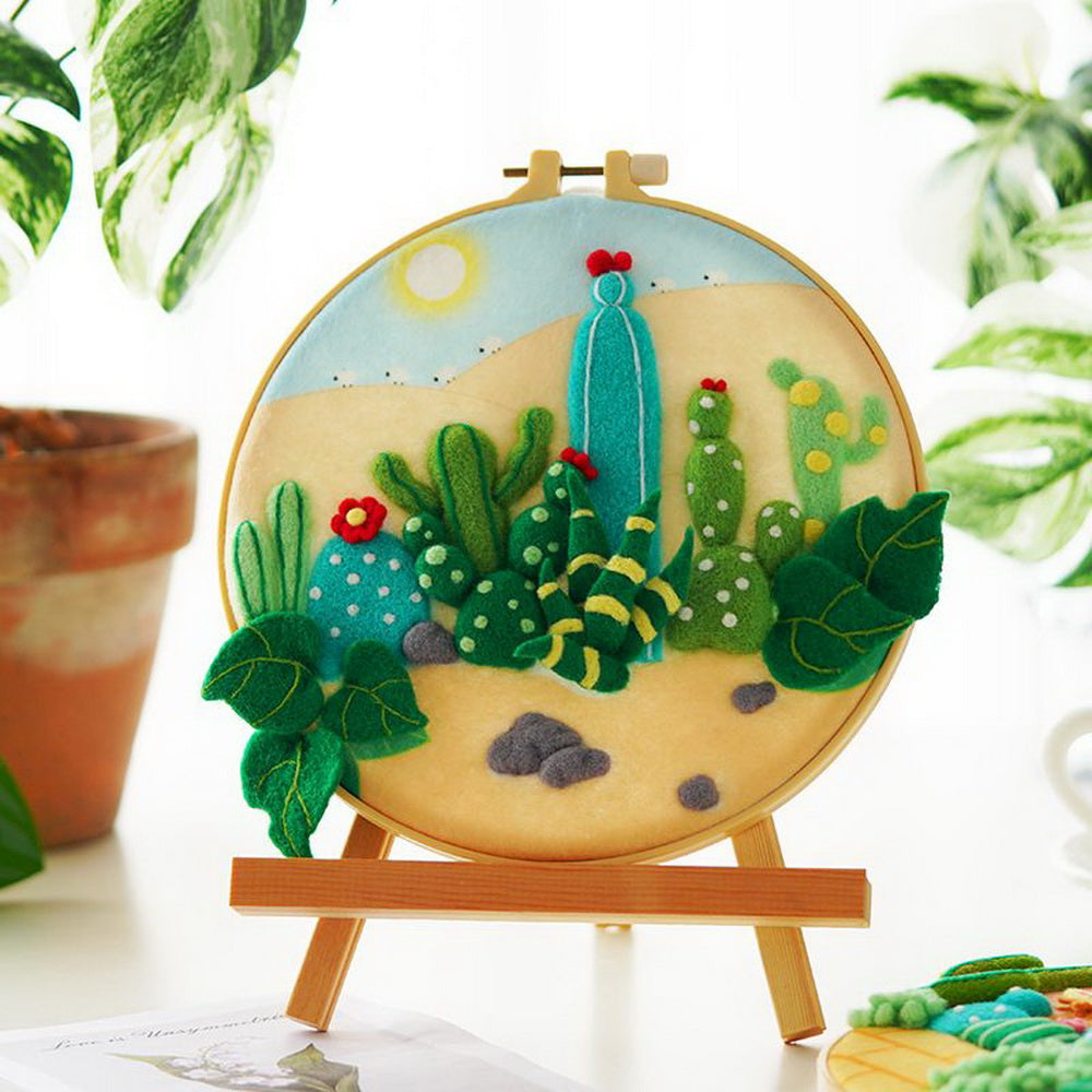 Needle Felting Cactus desertico