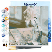 Carica l&#39;immagine nel visualizzatore di Gallery, Mini Kit da Dipingere con i Numeri 20x20cm con cornice Fiore bianco