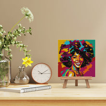 Carica l&#39;immagine nel visualizzatore di Gallery, Mini Kit da Dipingere con i Numeri 20x20cm con cornice Donna Afroamericana Pop Art