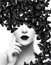 Carica l&#39;immagine nel visualizzatore di Gallery, Dipingere con i numeri - Graziosa Farfalla