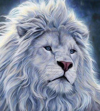 Carica l&#39;immagine nel visualizzatore di Gallery, Diamond Painting - Leone Bianco