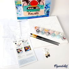 Carica l&#39;immagine nel visualizzatore di Gallery, Mini Kit da Dipingere con i Numeri 20x20cm con cornice Spiaggia di Malibu